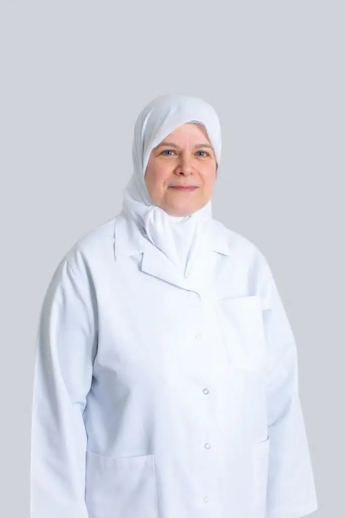 Dr. Maysoun Othman, Prosthodontics at Lasting Smile